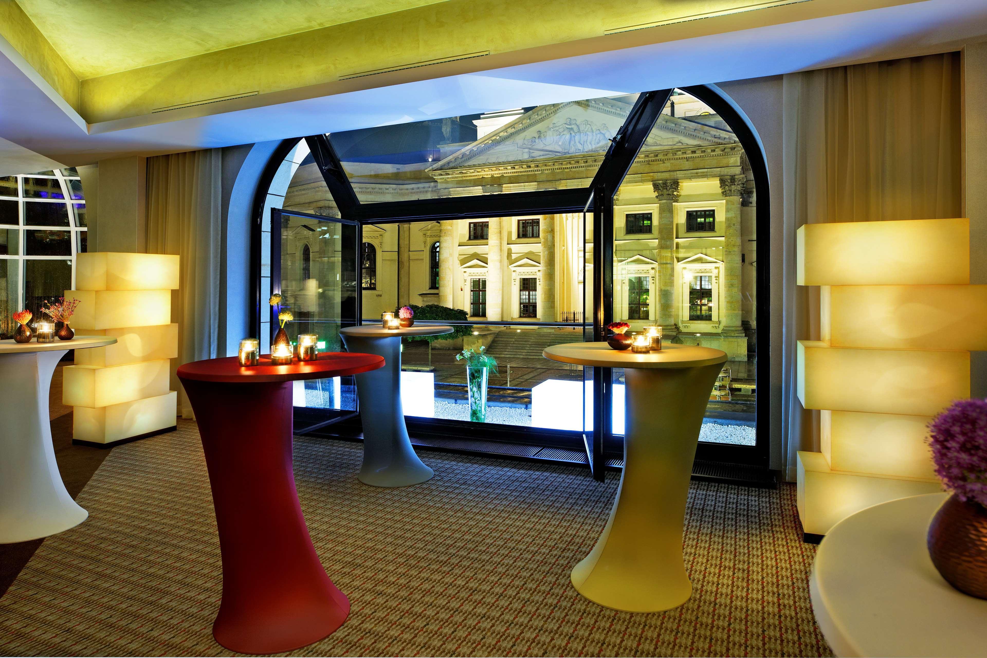 Hilton Berlin Ξενοδοχείο Εστιατόριο φωτογραφία